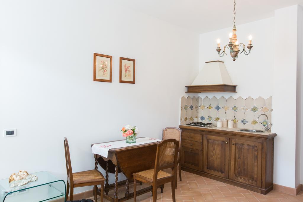 Вилла Il Borgo Di San Michele Papigno Экстерьер фото